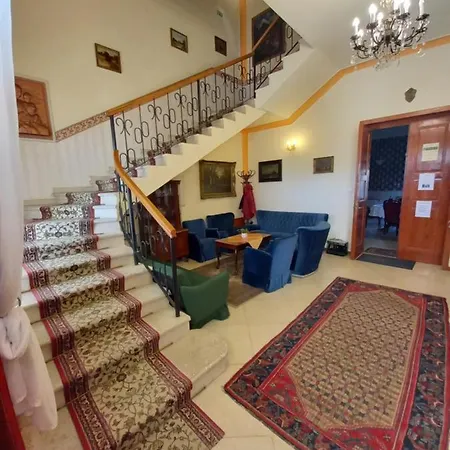 Fabianics Kastely Bed & Breakfast