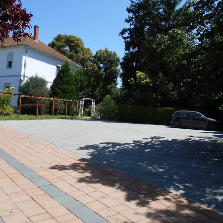 Fábiánics Kastély Panzió Misefa