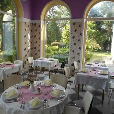 Fabianics Kastely Bed & Breakfast