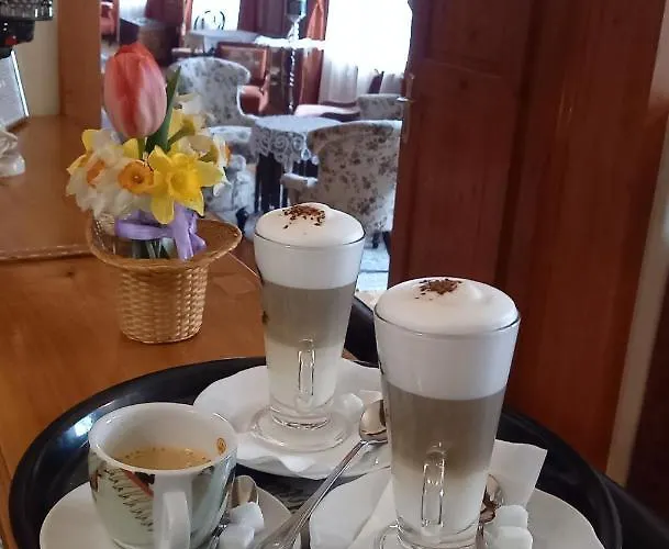 Bed & Breakfast Fabianics Kastely 3*